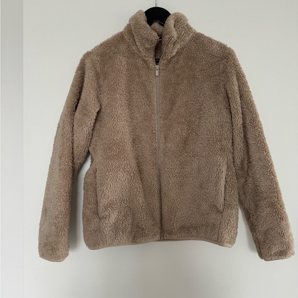 Uniqlo Ultra Soft Fleece Zipper Jacket - Picture 4 of 4